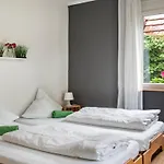 بيت ضيافة Seeglueck Oase - Charmante Mit Garten Gaestezimmern Und Tiny House Nahe Universitaet Insel Mainau Und In
