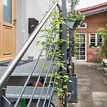 بيت ضيافة Seeglueck Oase - Charmante Mit Garten Gaestezimmern Und Tiny House Nahe Universitaet Insel Mainau Und In كونستانز