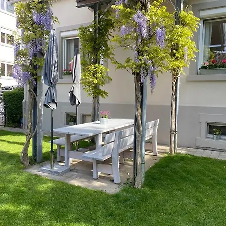 Seeglueck Oase - Charmante Mit Garten Gaestezimmern Und Tiny House Nahe Universitaet Insel Mainau Und In Guest house Konstanz