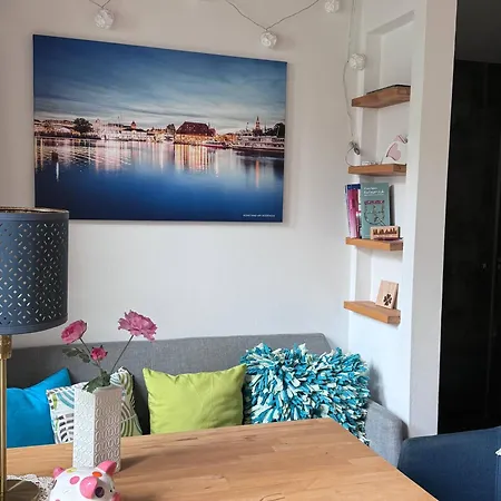 Seeglueck Oase - Charmante Mit Garten Gaestezimmern Und Tiny House Nahe Universitaet Insel Mainau Und In 게스트하우스 콘스탄츠