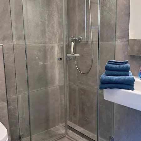 Seeglueck Oase - Charmante Mit Garten Gaestezimmern Und Tiny House Nahe Universitaet Insel Mainau Und In * Constance