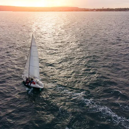 Seeglueck Oase - Charmante Mit Garten Gaestezimmern Und Tiny House Nahe Universitaet Insel Mainau Und In 게스트하우스 콘스탄츠
