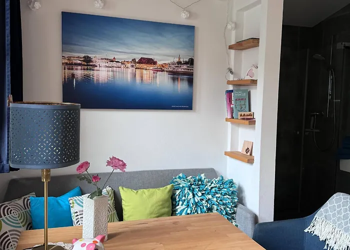 Seeglueck Oase - Charmante Mit Garten Gaestezimmern Und Tiny House Nahe Universitaet Insel Mainau Und In 게스트하우스 콘스탄츠