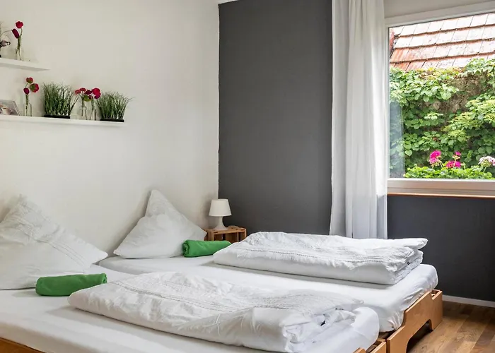 게스트하우스 Seeglueck Oase - Charmante Mit Garten Gaestezimmern Und Tiny House Nahe Universitaet Insel Mainau Und In