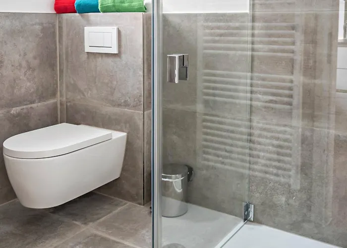 Seeglueck Oase - Charmante Mit Garten Gaestezimmern Und Tiny House Nahe Universitaet Insel Mainau Und In